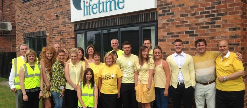 Lifetime don yellow for Yorkshire Air Ambulance – and to celebrate ‘Grand Depart’